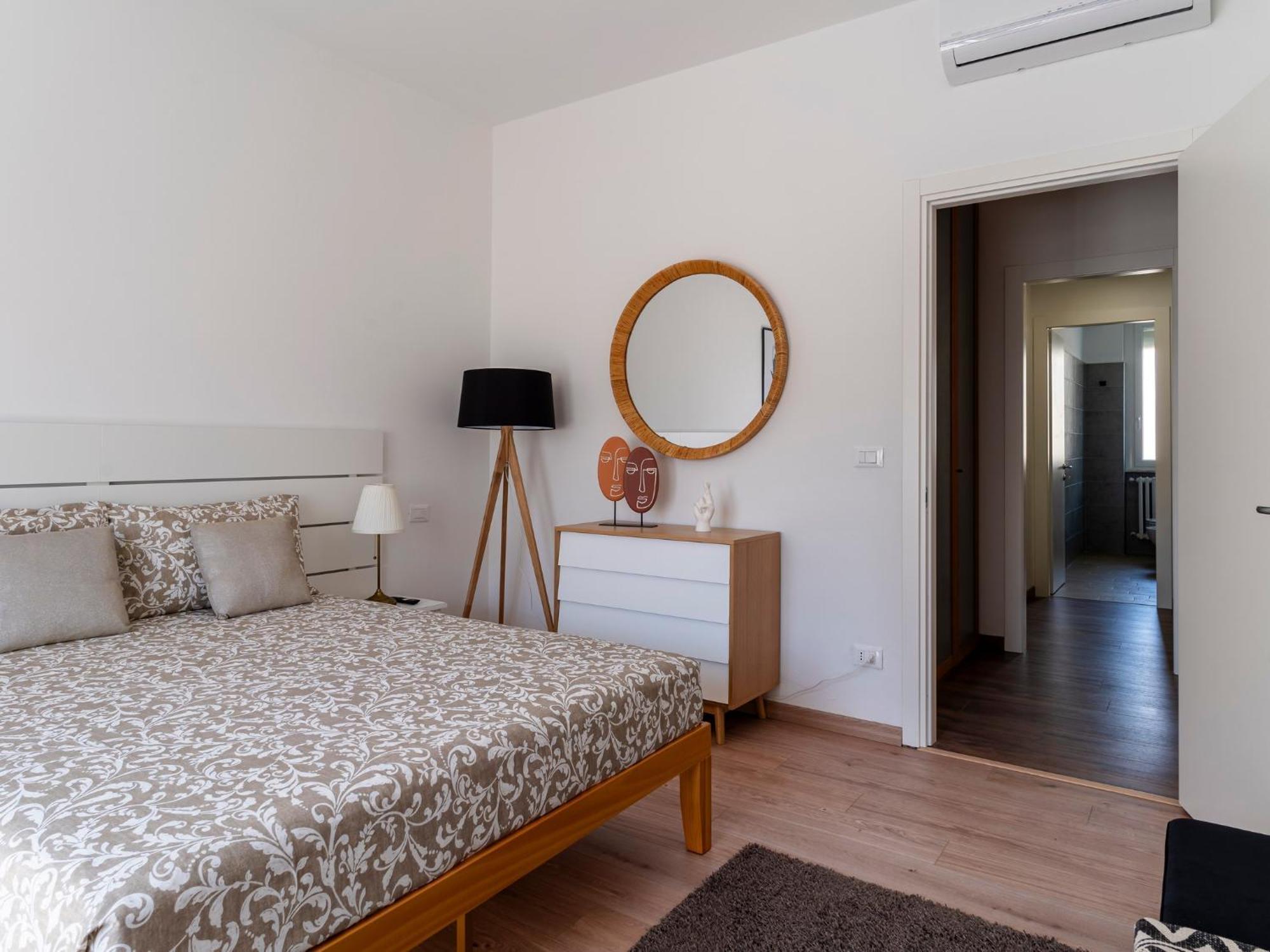 Livorno Central And Modern 2 Apts & 1 Room! Екстериор снимка